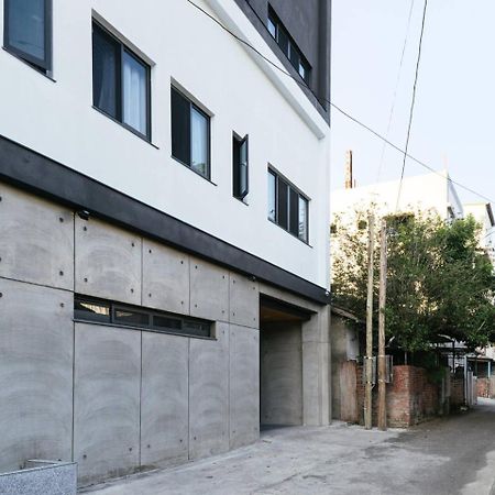 Hotel Puli House Exterior foto